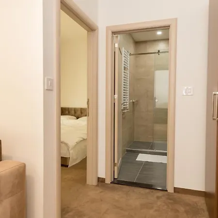 Lux A B&B *